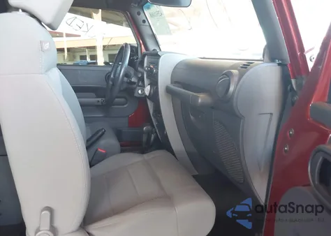 2009 Jeep Wrangler Rubicon z USA, uszkodzony, nr VIN 1J4GA64129L776315